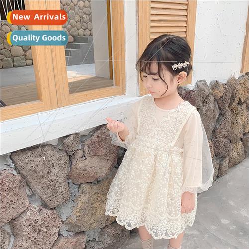 Spring and Autumn childrens dresses Korean  of the baby dres