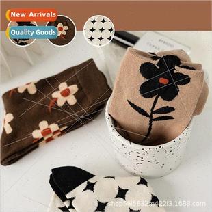 three dimensional calf female mid curry flower Socks small
