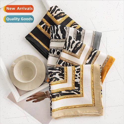 terary retro leopard simulation silk scarf ethnic small squa