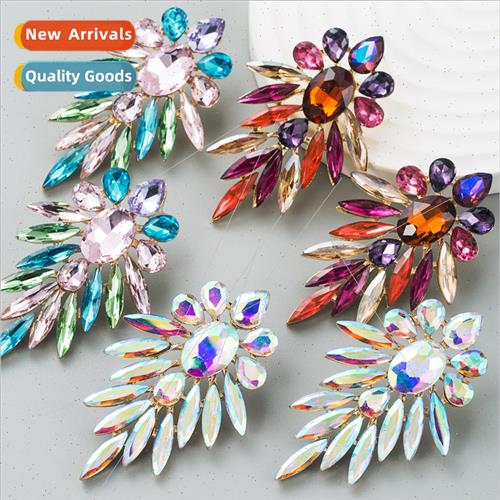 Europe fashion nd shiny alloy colored diamond earrings femal