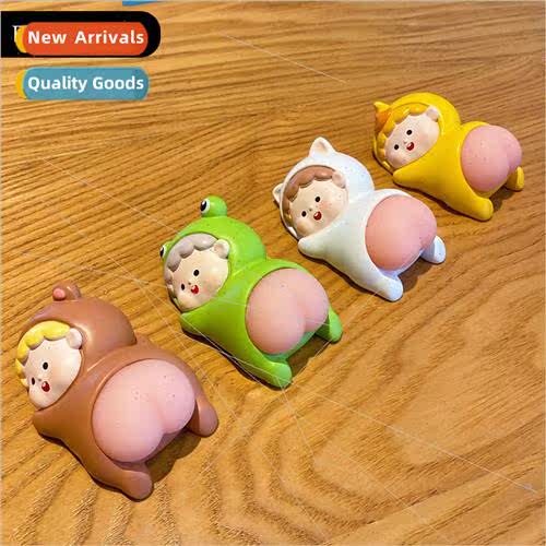 Cartoon healing decompression pinch Q pop fart gentleman orn
