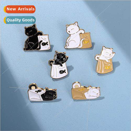 Cartoon cute cute black whe cat small fish modelling combina