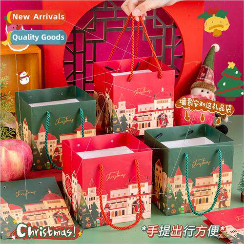 Cartoon paper bags Christmas gift bags gift packaging punchi
