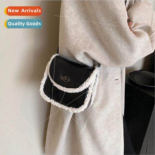 2023 fall winter lamb wool saddle bag female fashion chain w