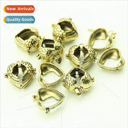 Europe alloy jewelry accessories love hollow retro openable
