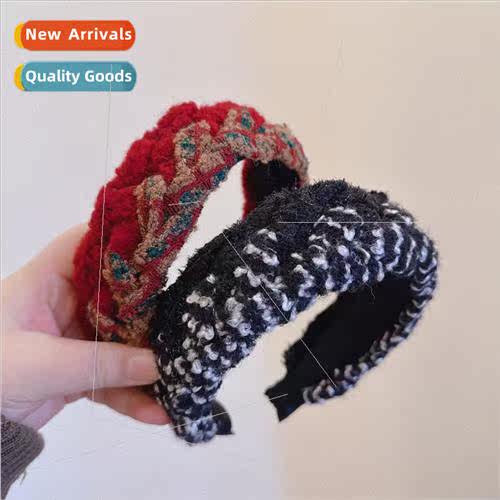 Korean jewelry retro black wind mixed color braided twist ha