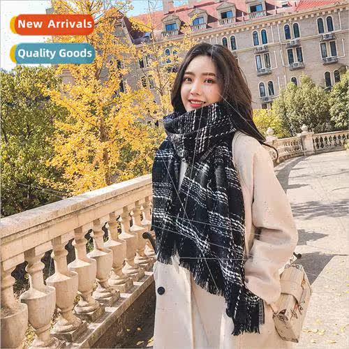Small perfume wind new fall winter plaid lengthened warm sca