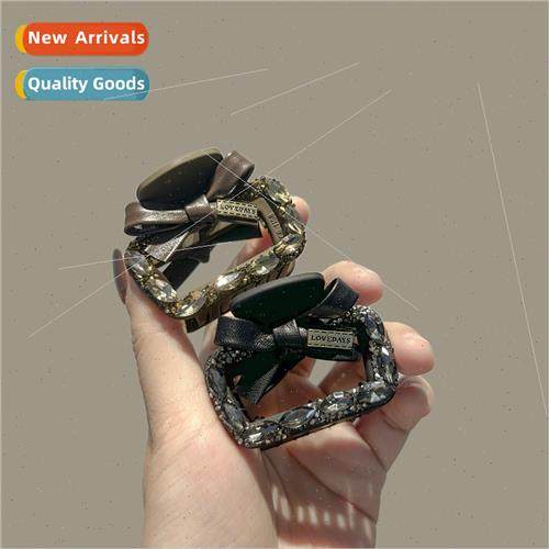 New retro senior sense small square bag clip upscale disk ha