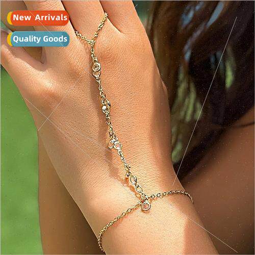 Europe fashion ethnic wind metal chain hand back chain femal