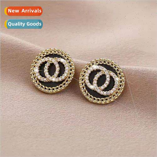 Retro French letter earrings 2022 new tide summer niche earr
