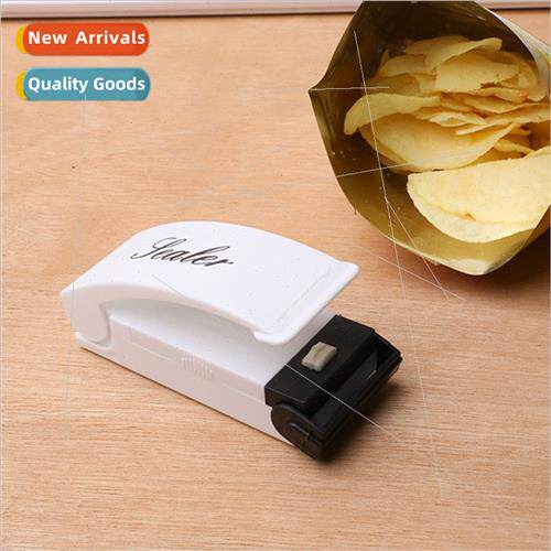 Household portable mini plastic bag sealing machine small ha