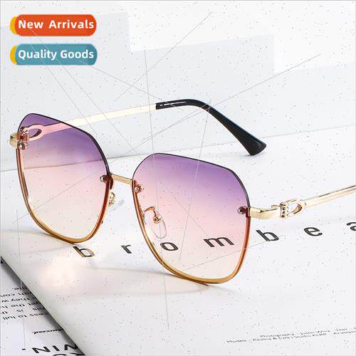 Women sunglasses fashion gradient color metal half frame sun
