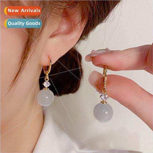 Summer new lerary clear fashion cat eye stone earrings femal