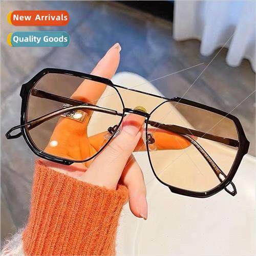 Square frame myopia glasses men can be equipped color-changi