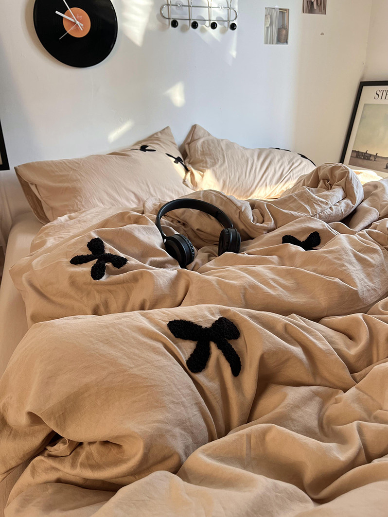 简约高级美拉德风蝴蝶结毛巾绣水洗棉四件套柔软褶皱感全棉三件套