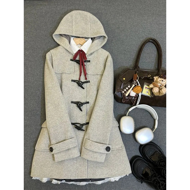 日系古早感牛角扣毛呢外套女