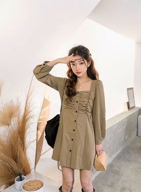 气质fu古方领连衣裙女压褶单排扣韩系收腰显瘦长袖A字西装裙