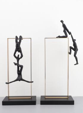 新中式金属框架人物摆件样板房卧室书房客厅桌面玄关软装饰品摆件