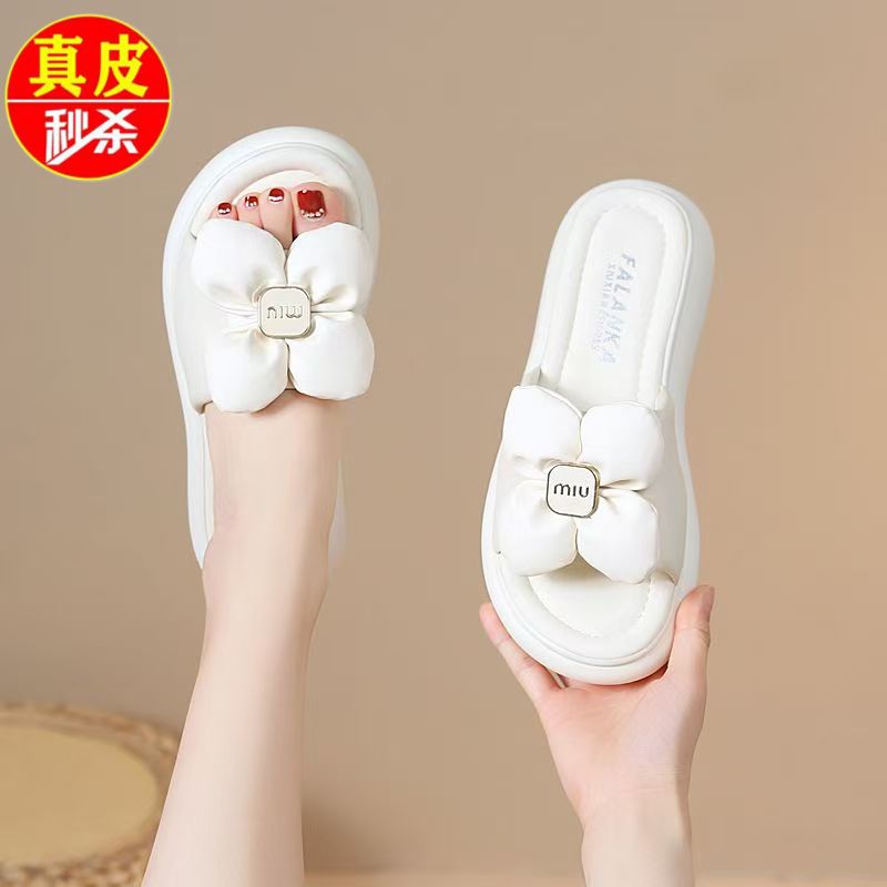 品牌真皮踩屎感凉拖鞋女夏2025新款配裙子外穿厚底一字拖鞋蝴蝶结
