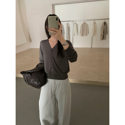 非町秋季V领针织开衫4