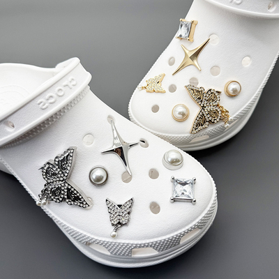 新款洞洞鞋配饰专柜同款质感金属蝴蝶珍珠北极星套装diy鞋花鞋扣