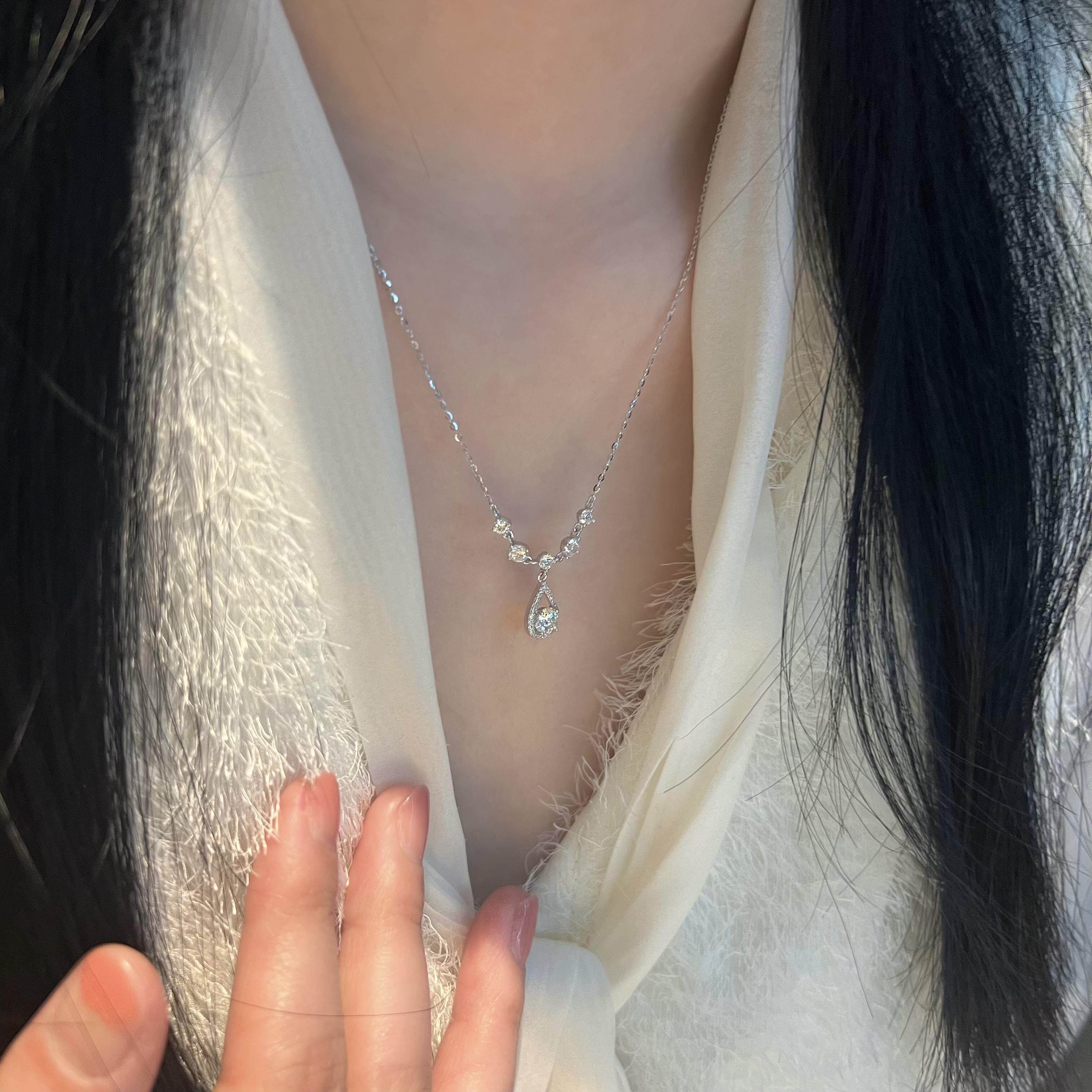 徐徐四序 人鱼之泪s925纯银项链轻奢高级莫桑钻吊坠生日礼物女生