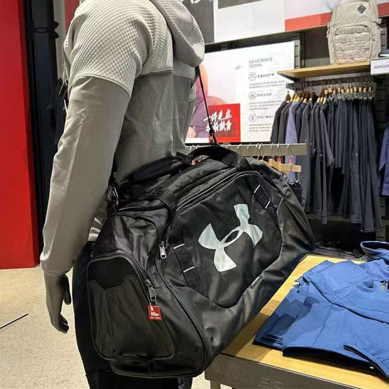 安德玛官方运动包男女斜挎手拎包户外旅行包健身训练大容量单肩包,运动包/户外包/配件,挎包/拎包/休闲包,淘宝优惠券,粉丝福利购,淘宝优惠卷