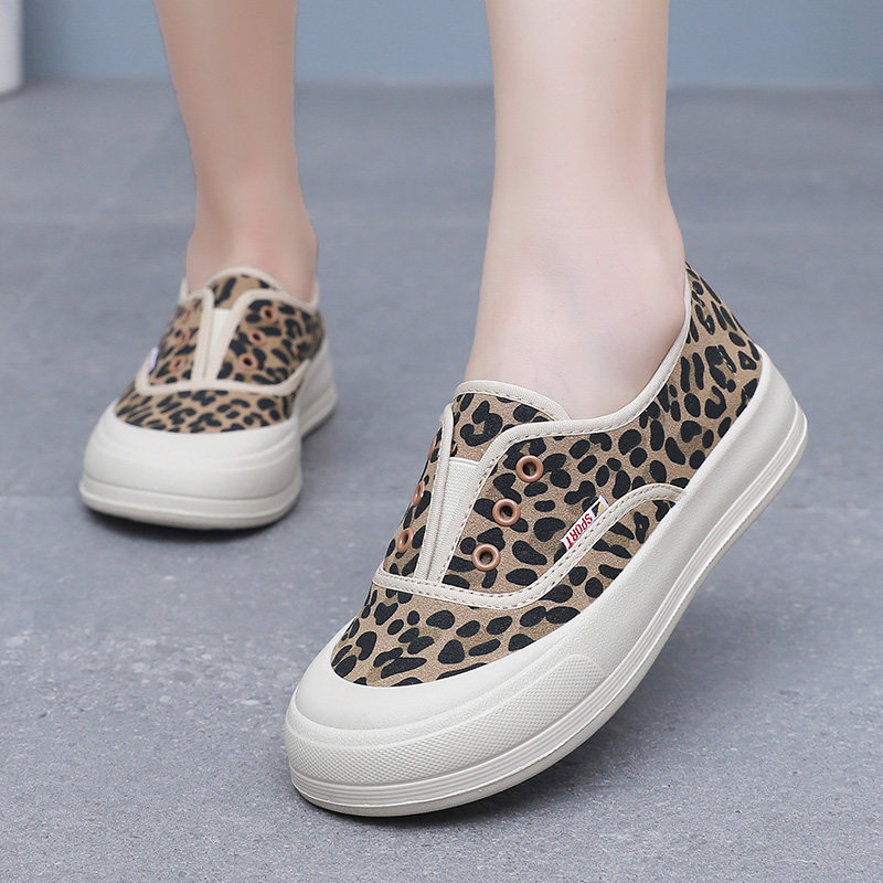 老北京布鞋女新款时尚帆布鞋豹纹板鞋平底软底乐福鞋懒人鞋一脚蹬,女鞋,时尚休闲鞋,淘宝优惠券,粉丝福利购,淘宝优惠卷