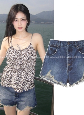 白鹿同款小众设计感牛仔短裤女夏新款高腰显瘦毛边设计感小众热裤