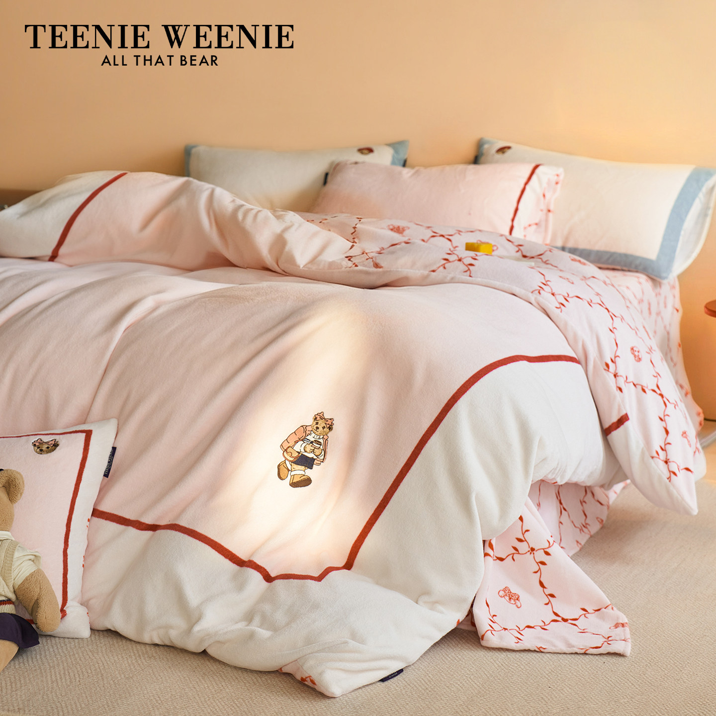 TeenieWeenie粉色秋冬季牛奶绒四件套珊瑚绒加绒被套床单保暖套件