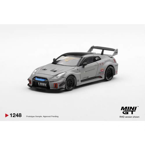 预售MINIGT 1:64 #1248尼桑NISSAN GT 35GT-RR 宽体改装合金车模