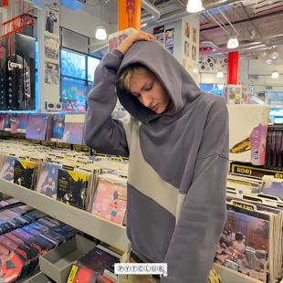 现货 SS26 Cortis风灰色波浪拼色连帽卫衣男女 ERL YOUNGYTKING