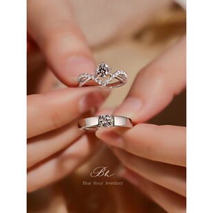 莫桑石钻戒纯银一对男女款白铂金结婚情侣对戒仿真钻石假求婚戒指