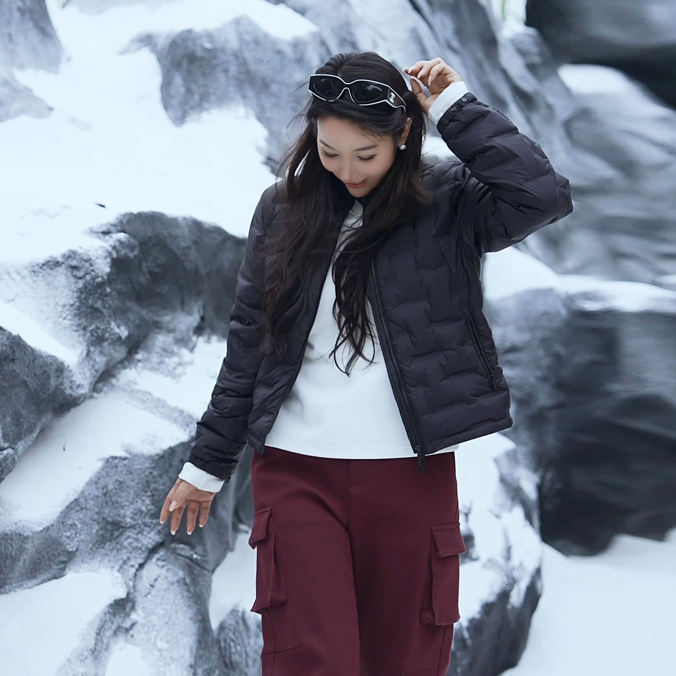 NILICO陈媚【墨韵暖冬】白鹅绒立领修身短款鹅绒服