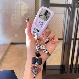格纹26新款 适用Kitty奥迪A4L车钥匙套壳q5L女A5女A7包a3扣a6l扣猫