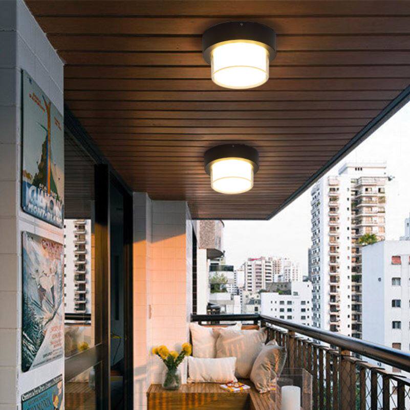 OUTDOOR WATERPROOF CEILING LAMP IS SIMPLE AND MODERN THE ENTRANCE OF THE TERRACE THE ENTRANCE HALLWAY THE AISLE THE COURTYARD BALCONY THE WALL LAMP IS NEW