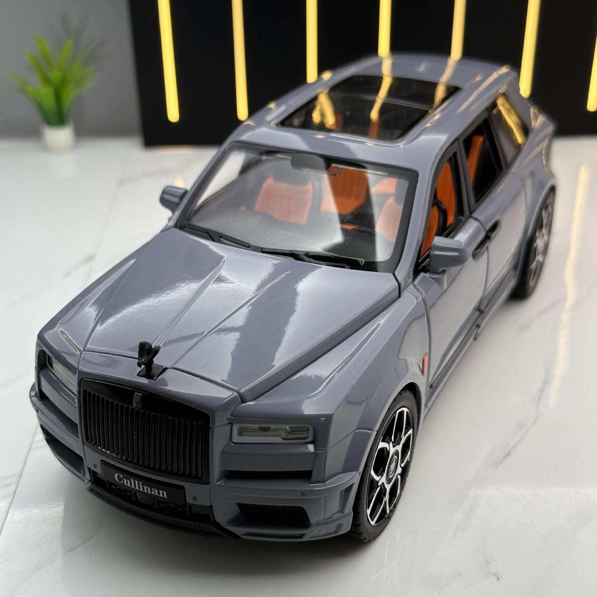 潮玩合金汽车模型1:20劳斯莱斯库里南仿真豪车收藏摆件声光玩具车