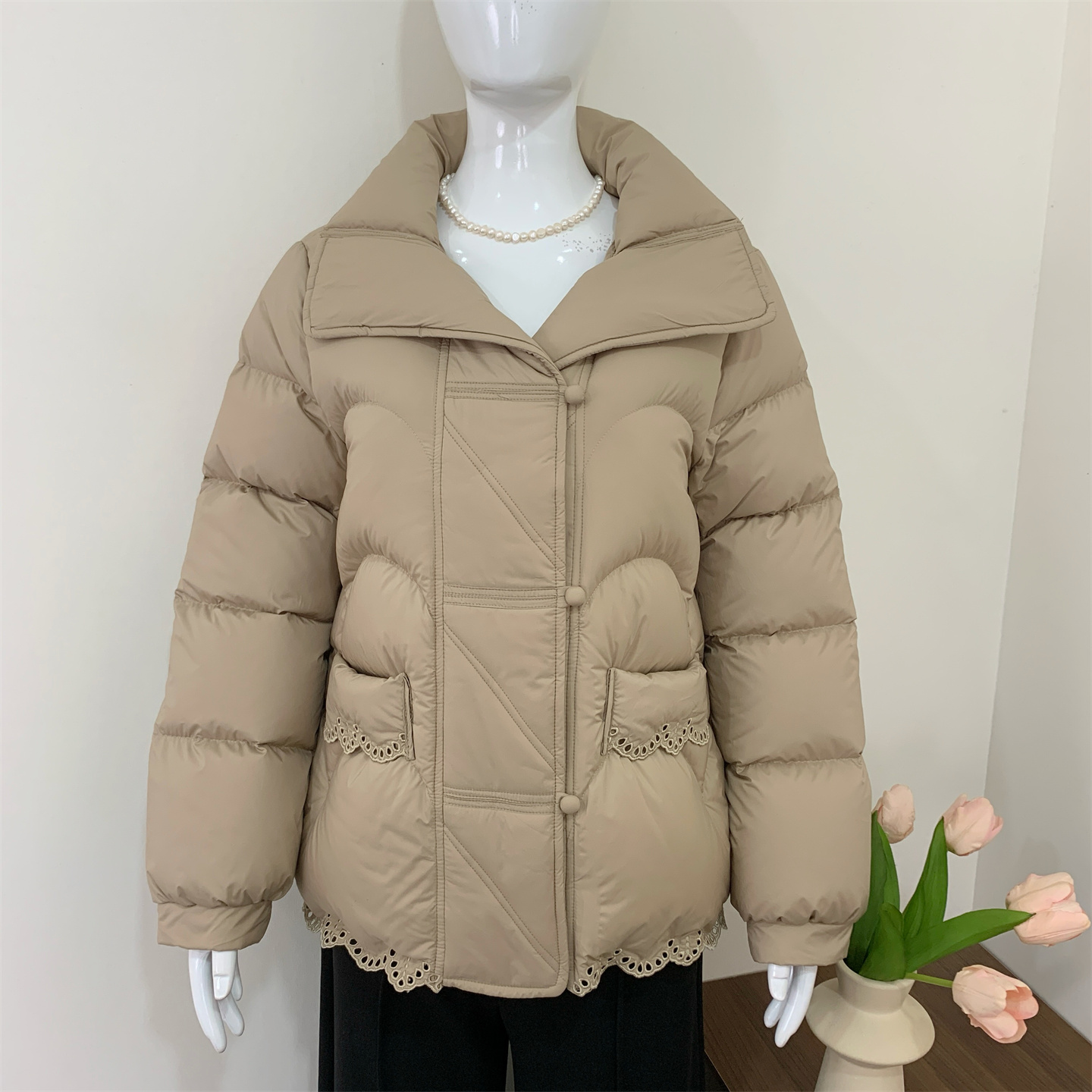 妈妈秋冬装短款洋气保暖羽绒服女