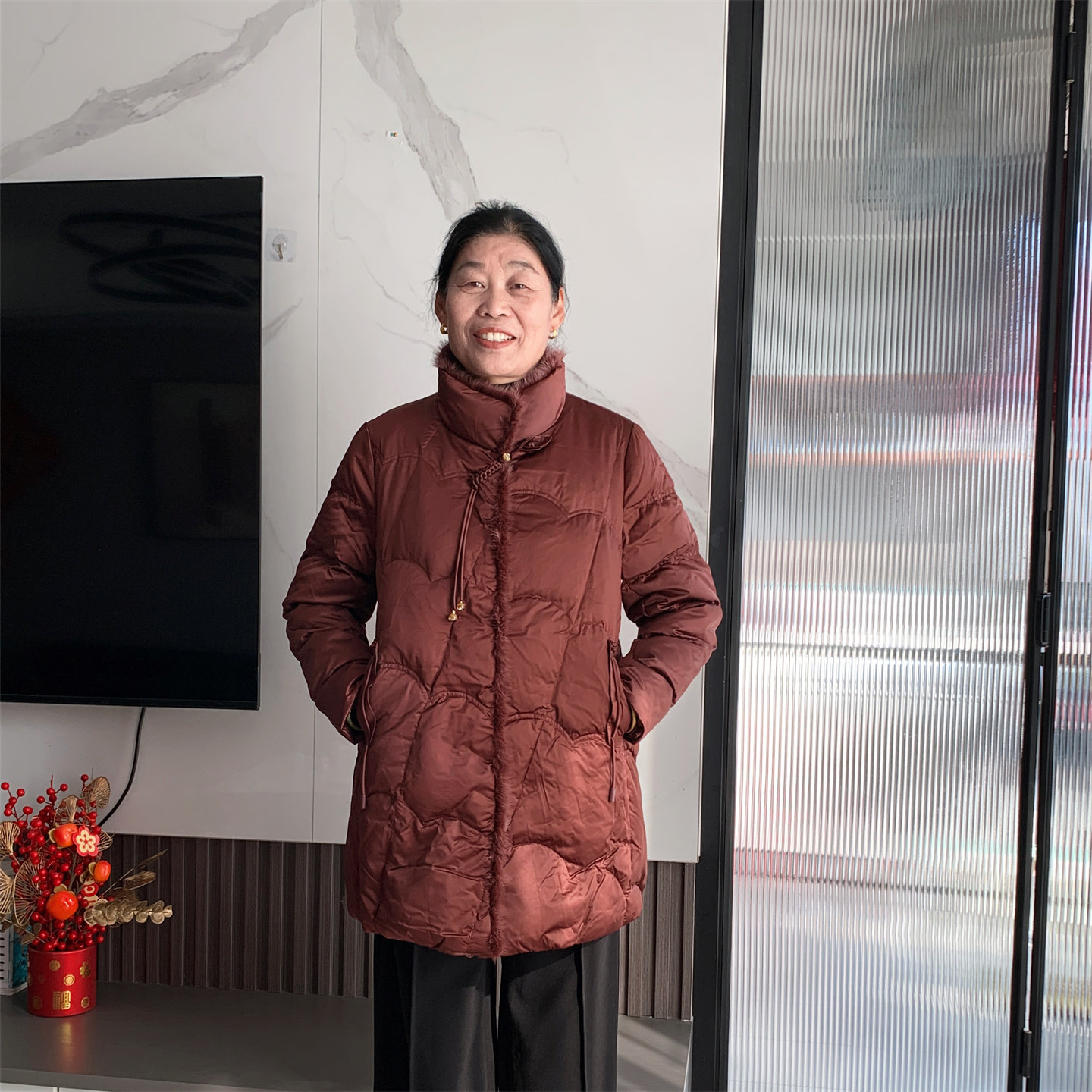 妈妈冬装中长款国风保暖羽绒服女