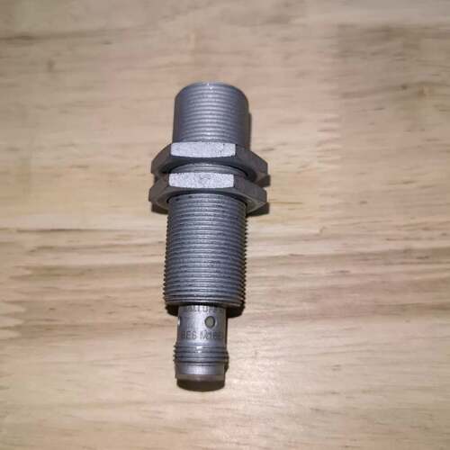 可维修巴鲁夫 BES02NH 接近开关 BESM18Ml-NCS7议价
