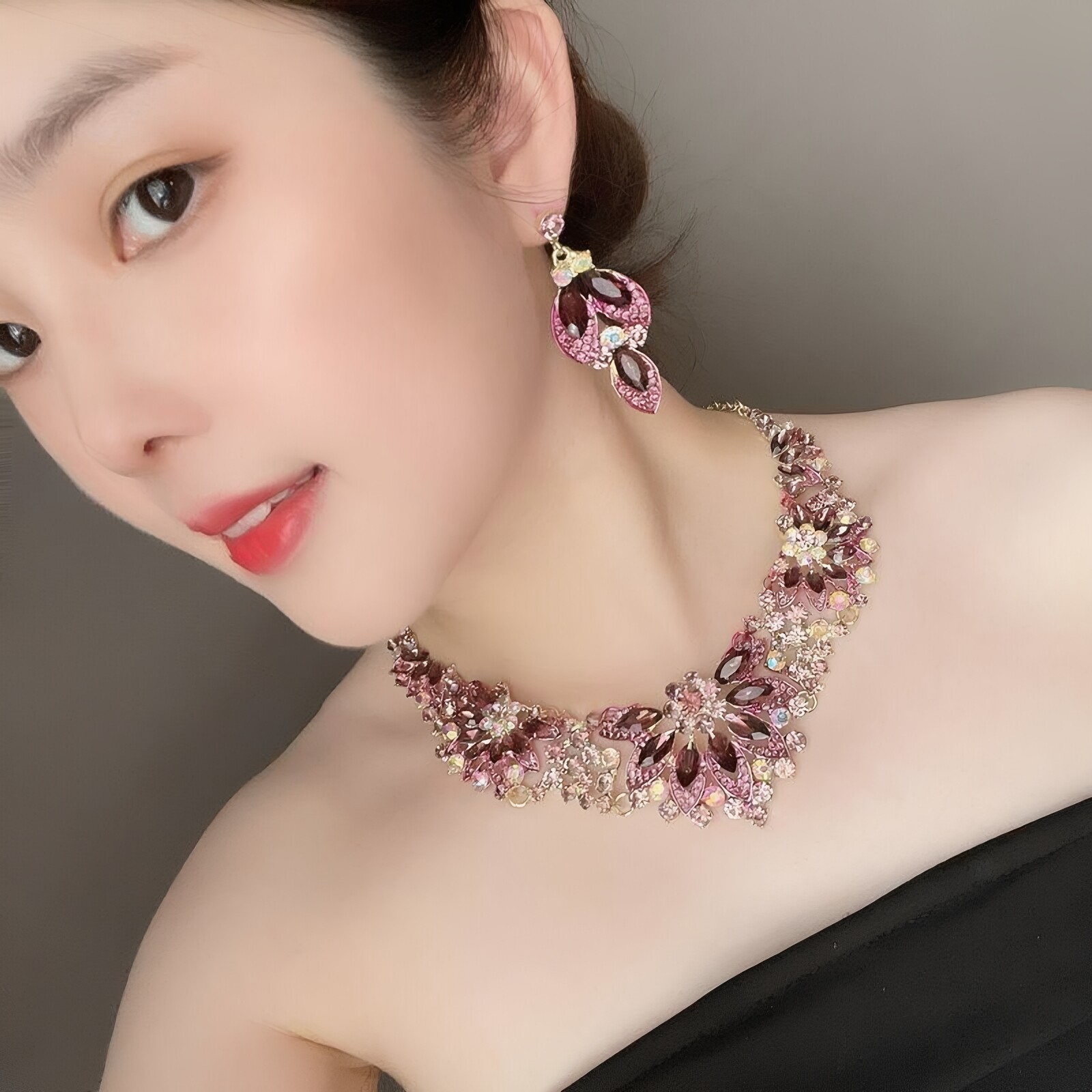 新款精品奢华彩色花朵水晶钻短锁骨项链耳环套装女新娘晚宴礼饰品