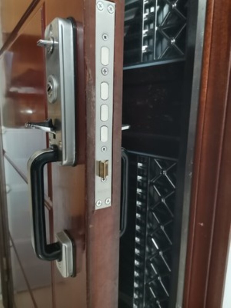 .按压式老式大把拉手老式防盗门面板不锈钢门门把手锁具配件按压