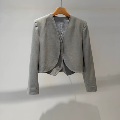 春款灰绿色西装马甲上衣西裤套装