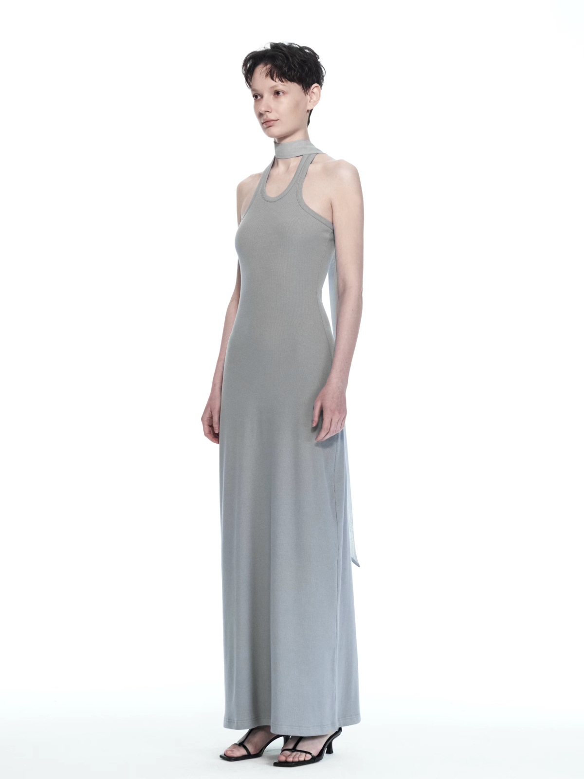 DUEECHEN长飘带针织挂脖长裙