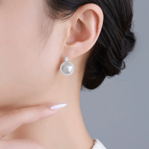 Дизайнерские бриллиантовые серьги из жемчуга, серебряная игла, Франция, серебро 925 пробы