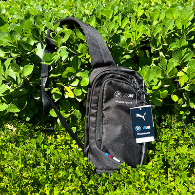 适用于宝马运动胸包斜挎跑步腰包