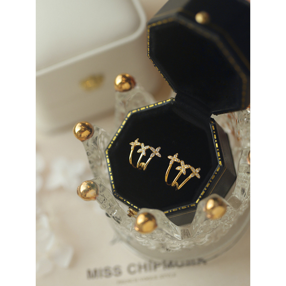 ROMANTIC925纯银镀14K金三小花耳钉女洋气小清新法式气质耳环耳饰,饰品/流行首饰/时尚饰品新,银饰耳饰,淘宝优惠券,粉丝福利购,淘宝优惠卷