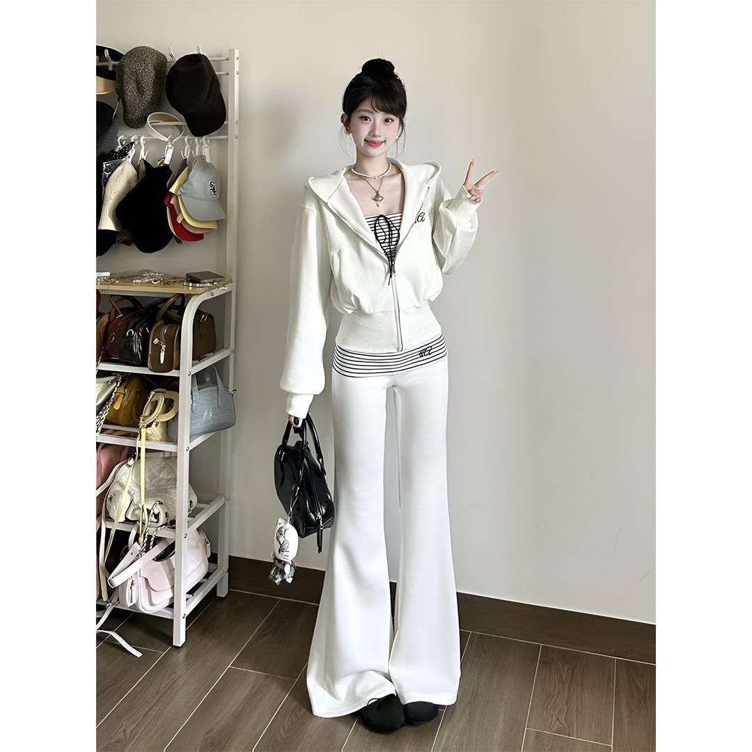胖mm欧洲站休闲微喇裤套装女春秋2026新款高级感运动服时尚三件套