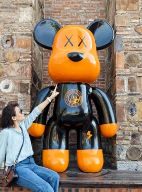 网红暴力熊大型客厅落地摆