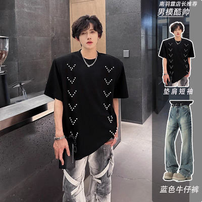 手缝珍珠设计垫肩t恤男夏季穿搭